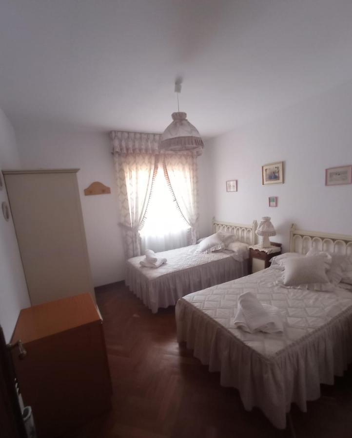 Vila Casa Navacastellanos Casarejos Exteriér fotografie